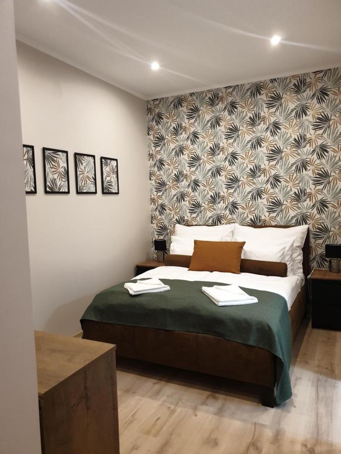 Indium City Panzio Eğri Dış mekan fotoğraf